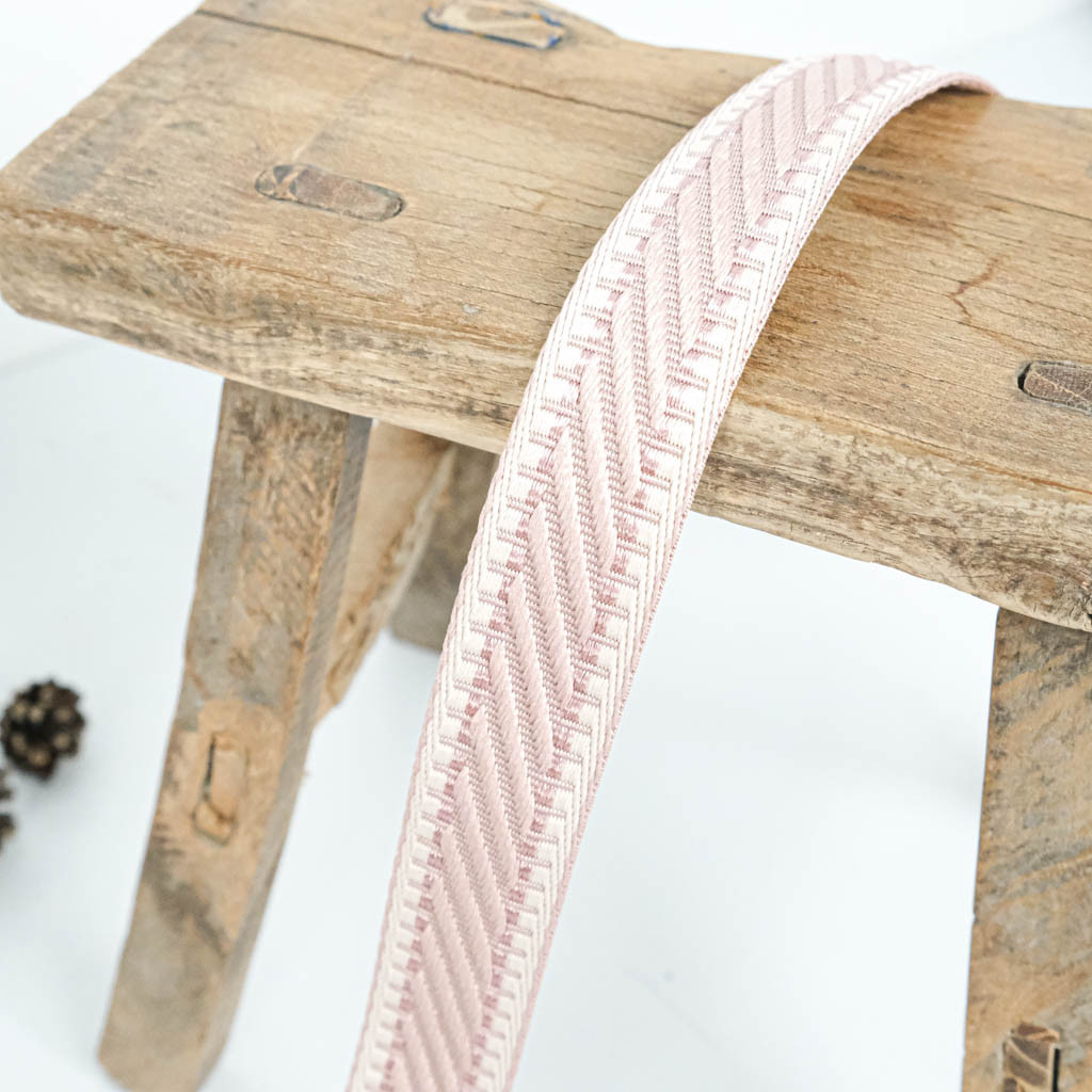 Pink Lurex Diagonal Strap - Maison Klem